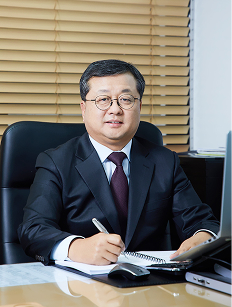 동서식품 CEO 사진